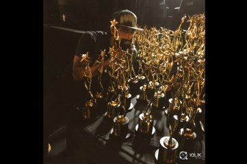 Celebs at SIIMA 2016 in Singapore